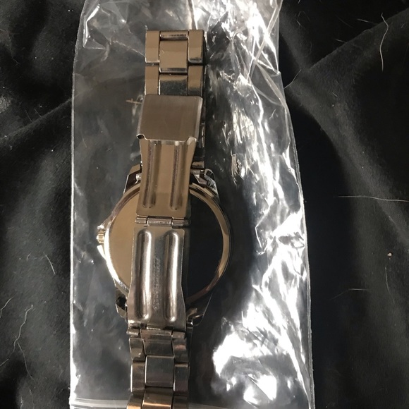 Patriots watch - Picture 3 of 3